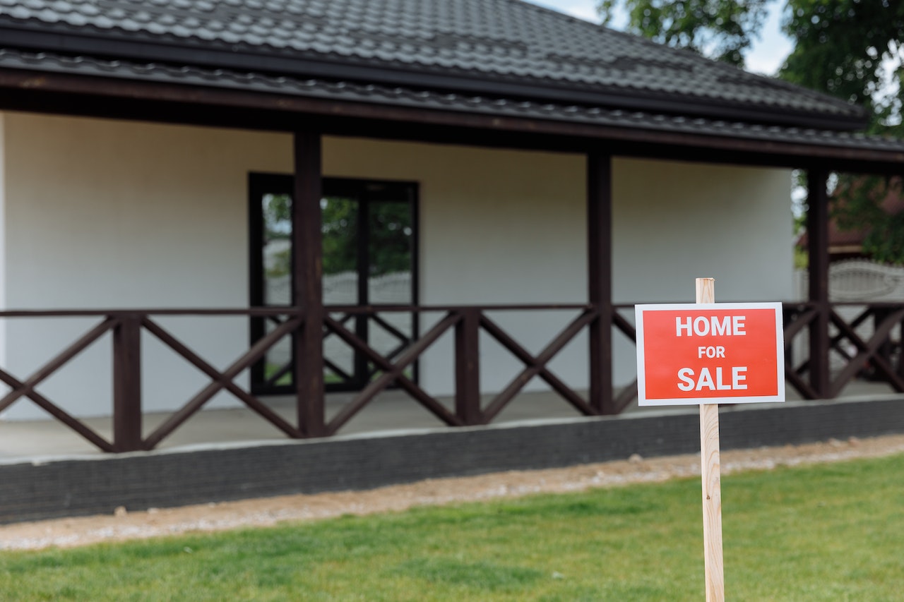 How to Sell a Home in Ontario: A Complete Guide