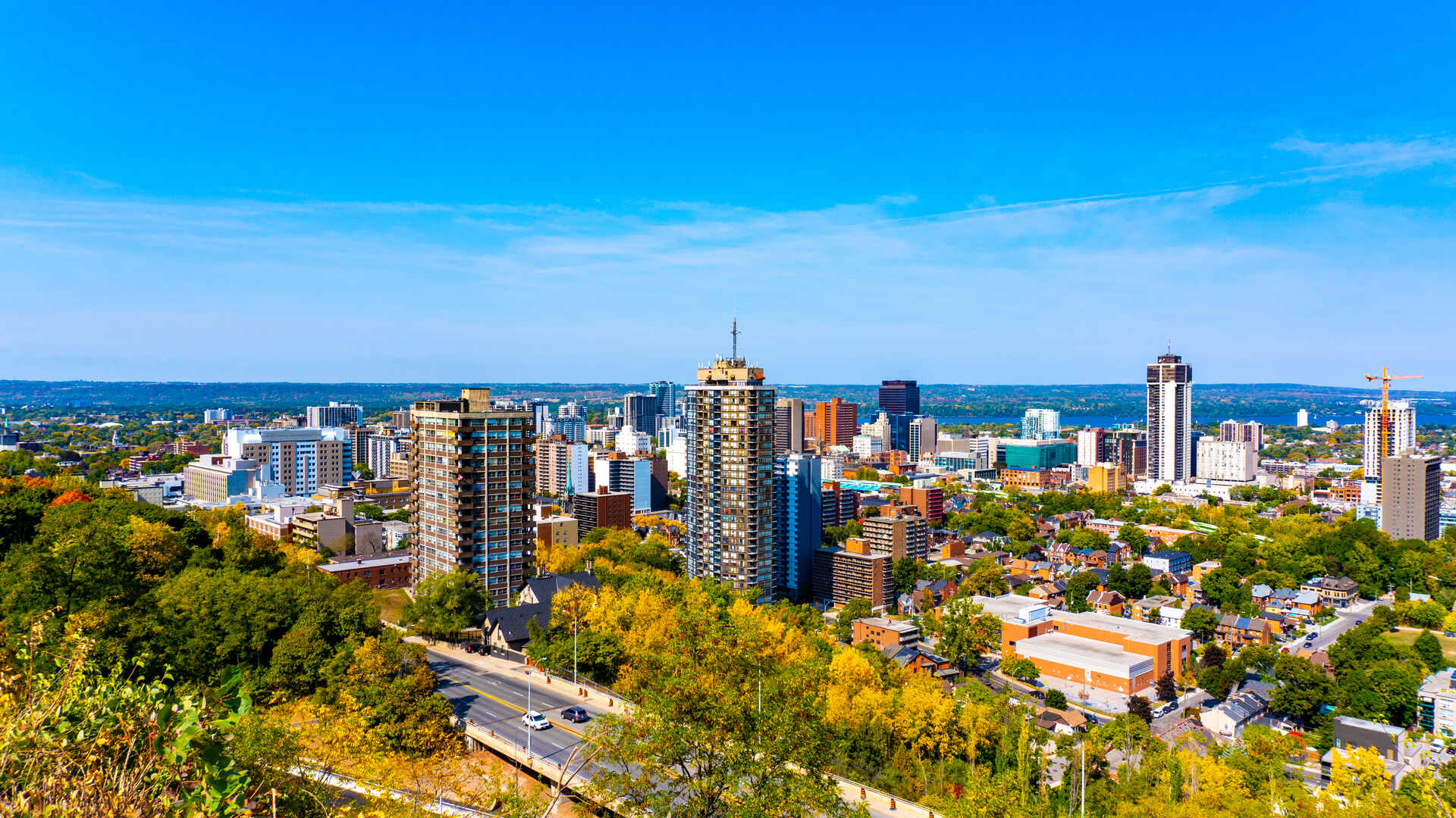 How to Invest Wisely in the Hamilton, Ontario Housing Market